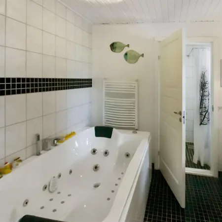 Nilia - 3-5km From The Sea By Interhome Semesterbostad *