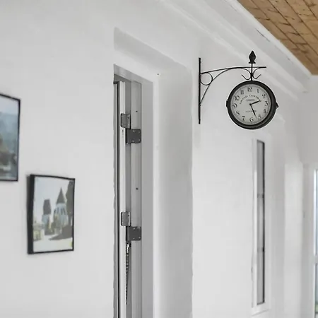Nilia - 3-5km From The Sea By Interhome
